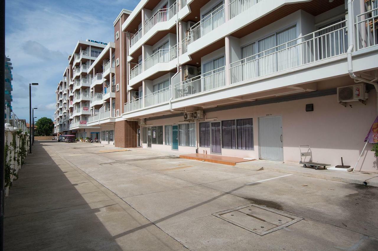 Grandbeach Condo By Malai Rayong Extérieur photo